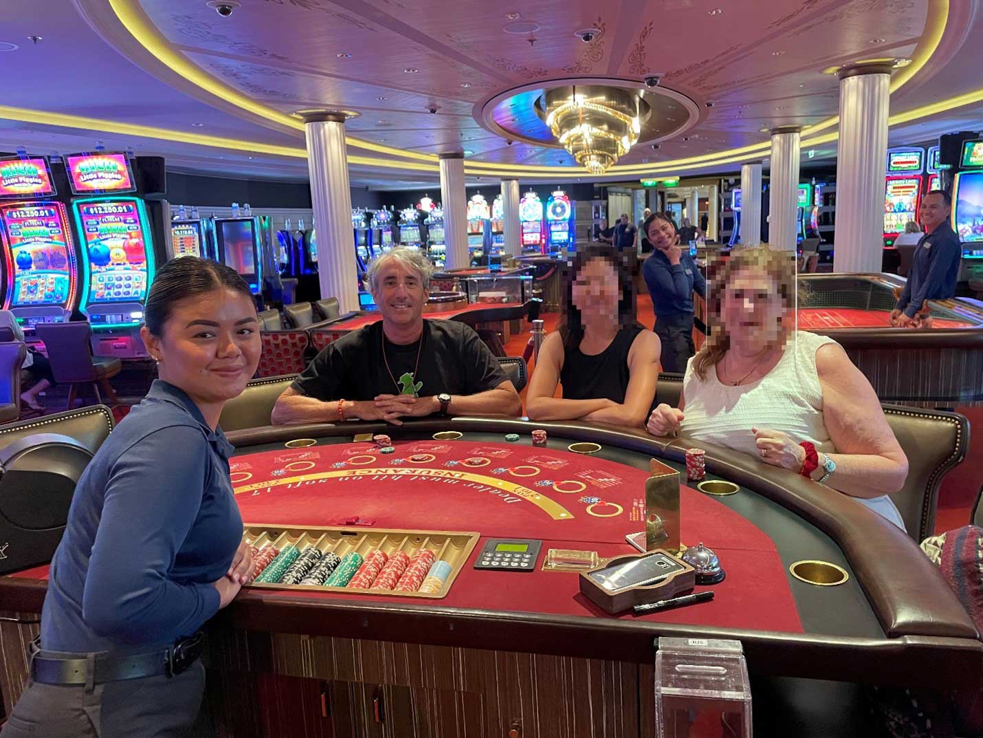 стол для блэкджека